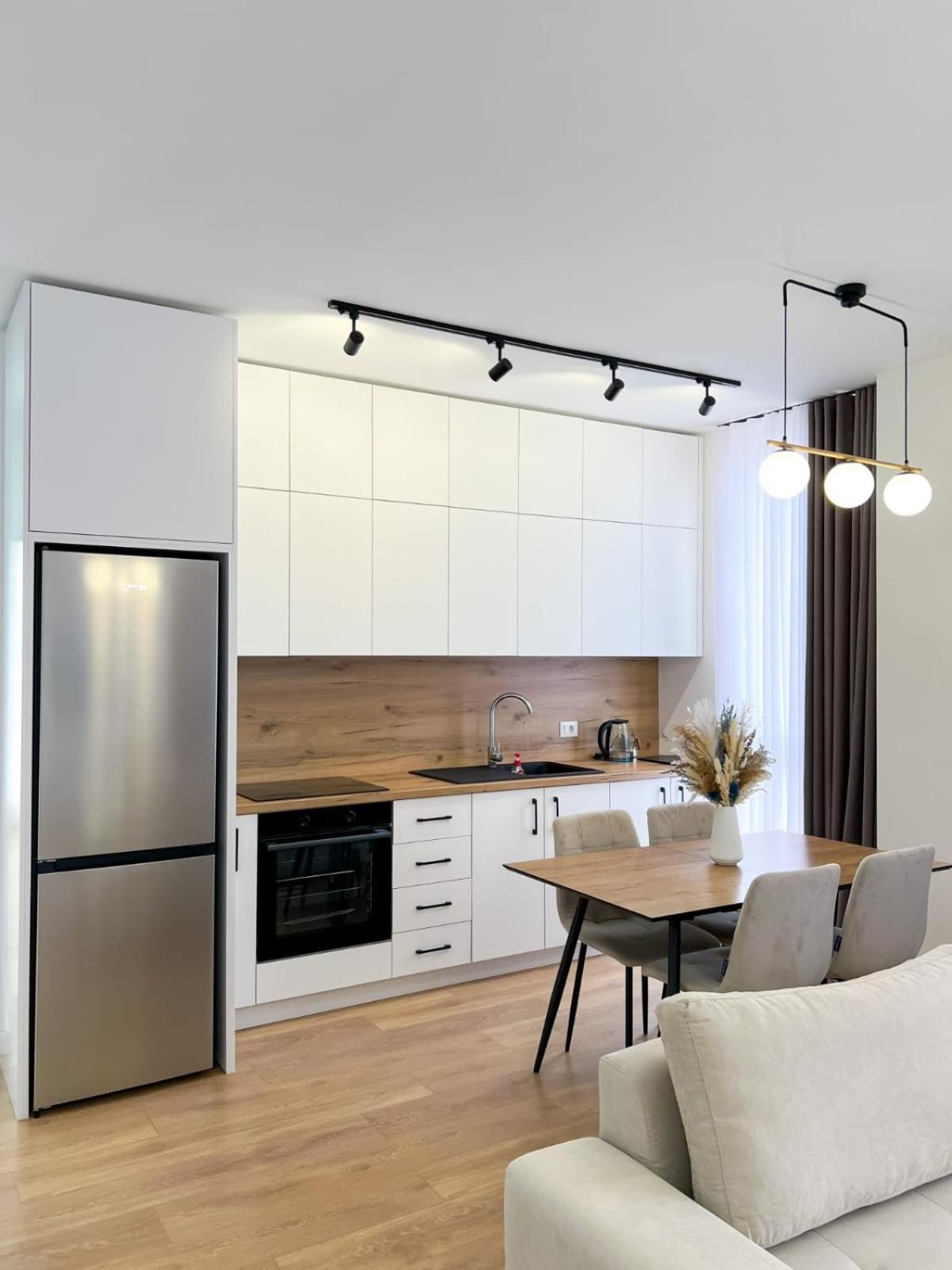 Boulevard Apartment Tirana